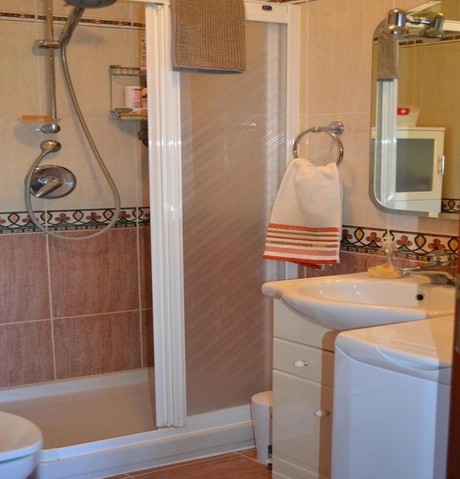 Spacious 1 Bedroom Apartment, Beach Front, Torrox Costa Kültér fotó